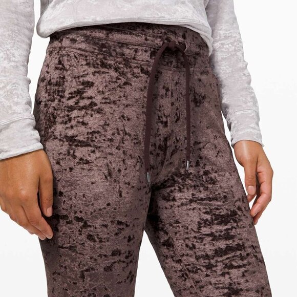 EUC Lululemon | Ready to Crush Jogger Size 12 - Picture 5 of 10